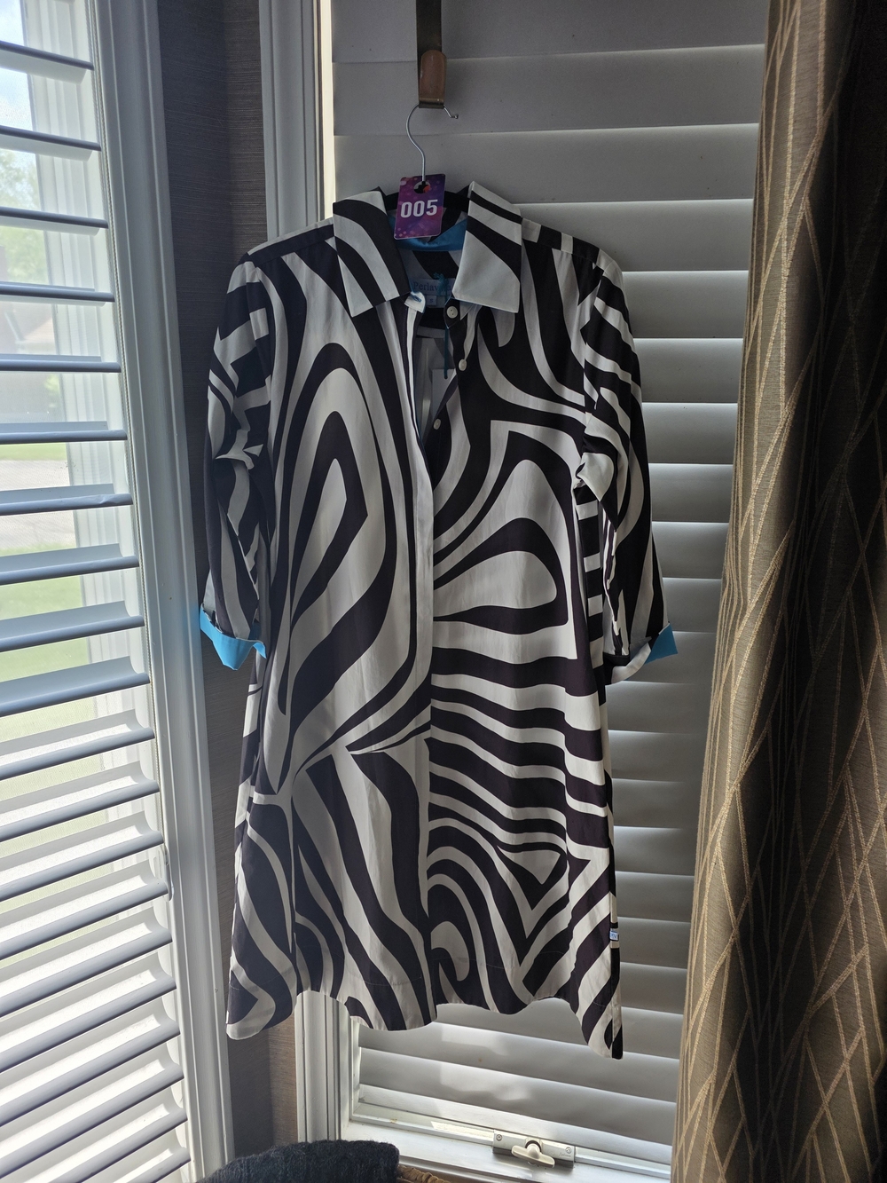 Brown & White Abstract Print Women’s Dress